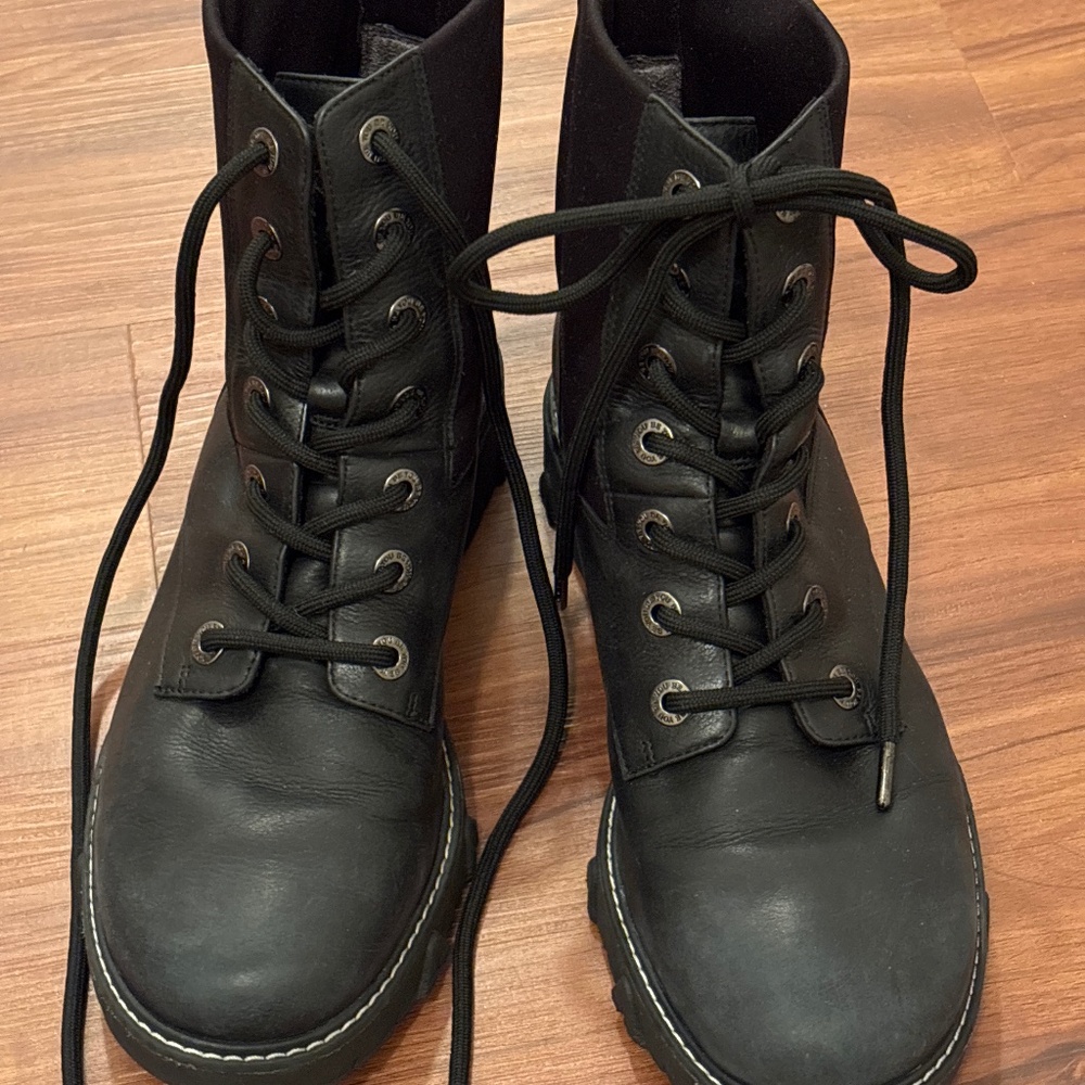 Dr. Scholl’s Black Combat Boots